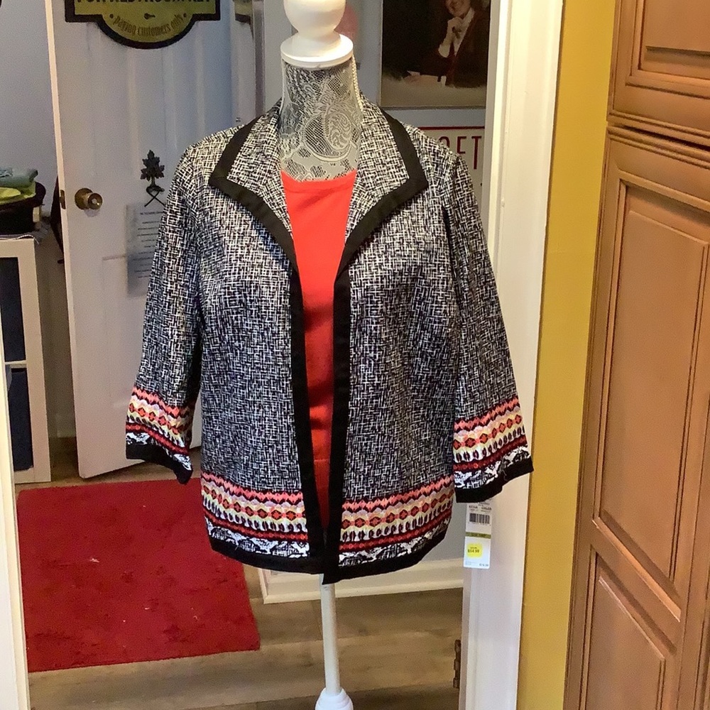 New Open Box Jacketthis Jacket Has Three - image 7